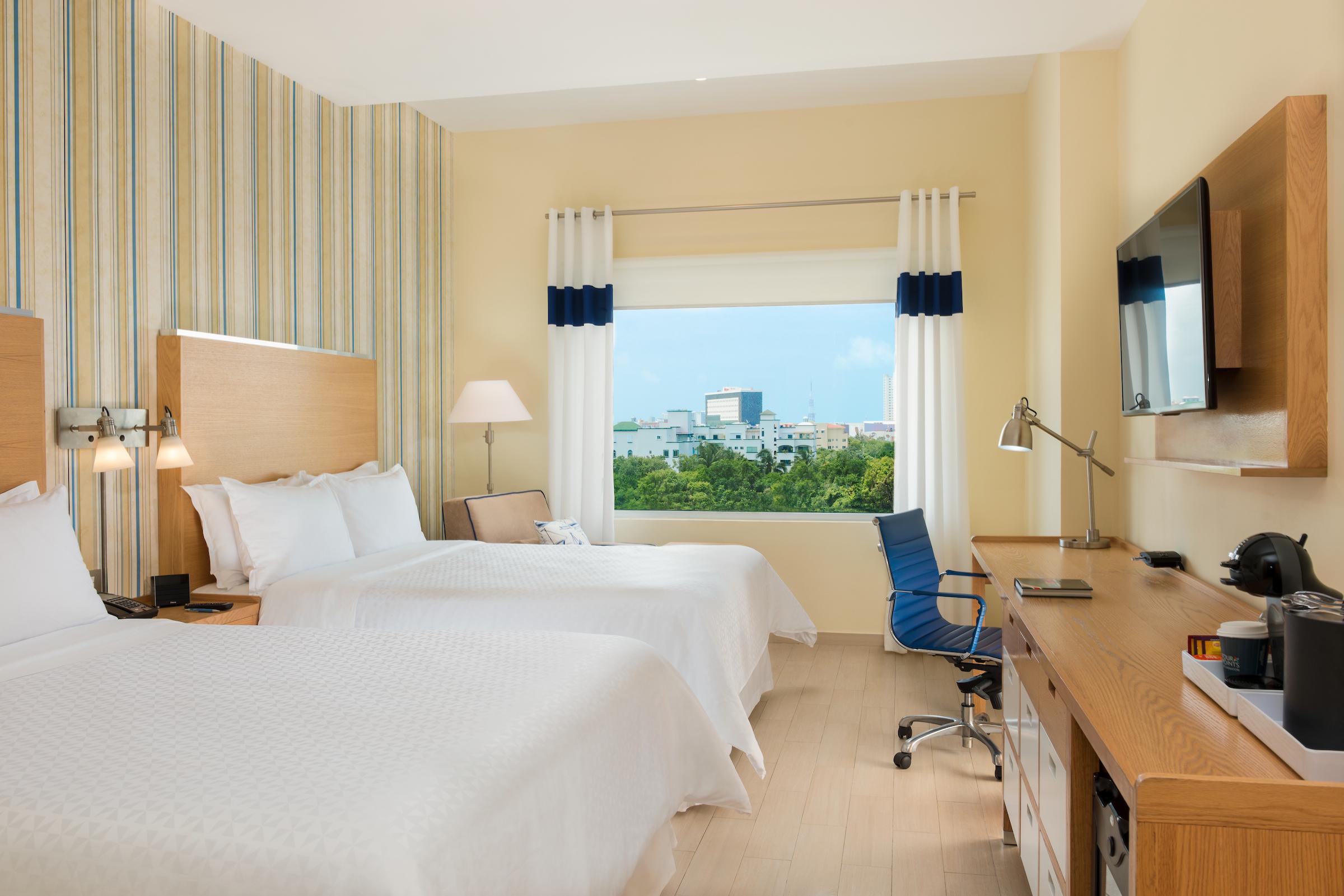 Four Points By Sheraton Cancun Centro Bagian luar foto