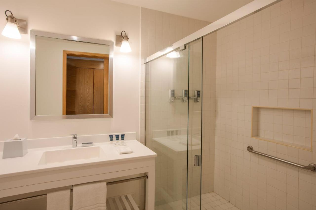 Four Points By Sheraton Cancun Centro Bagian luar foto