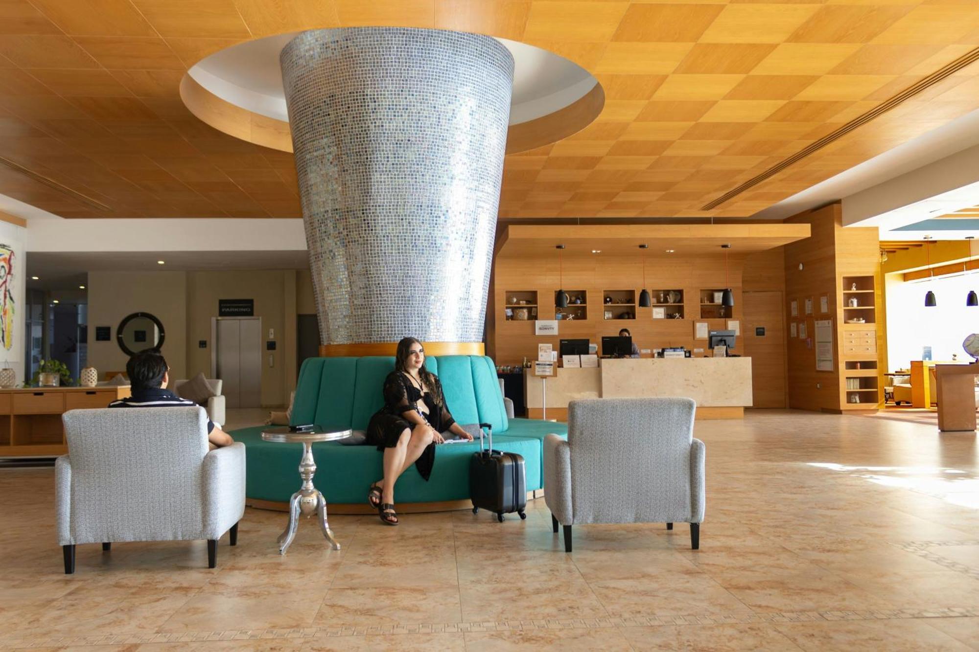 Four Points By Sheraton Cancun Centro Bagian luar foto